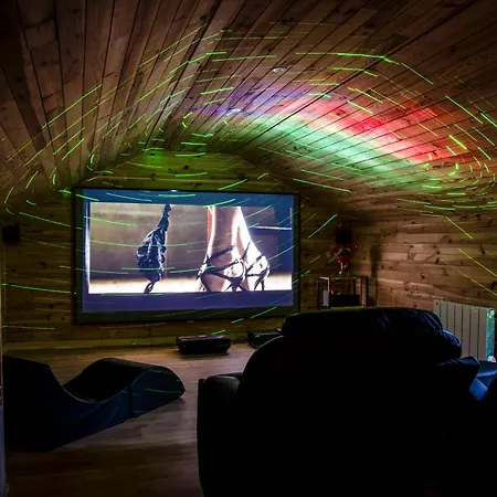 La Prestigieuse Sauna Balneo Cine Willa