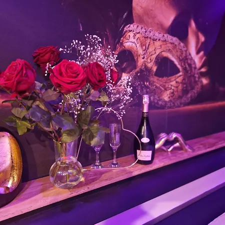 La Prestigieuse Sauna Balneo Cine *